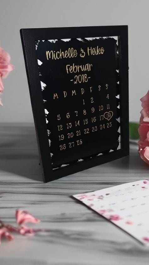 Personalisierter Kalenderrahmen – “Unser besonderer Tag” ❤