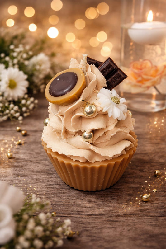 Golden Caramel Dream Cupcake