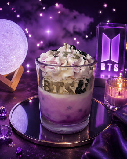 Von BTS inspirierte Duftkerze